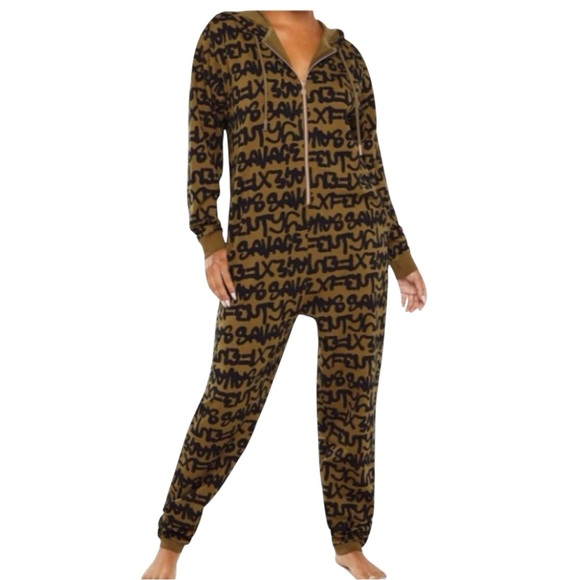 Savage X Fenty by Rihanna Logo Print Zip Front Hooded Onesie Jumpsuit Size Small - Picture 1 of 10